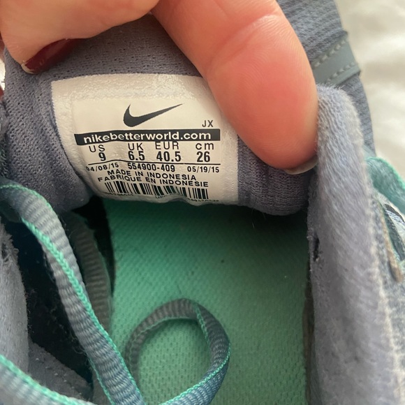 Nike running shoes in great condition - Picture 5 of 5